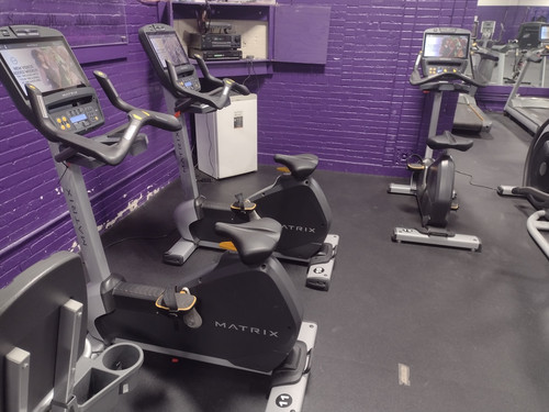 Fitness Center Equipment 4